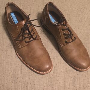 St. John's Bay Tan Leather Oxfords